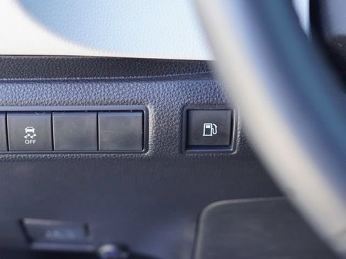 Used 2023 Toyota Corolla SE w/ Carpet Mat Package (TMS) FWD image 21