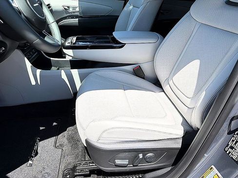 New 2026 Hyundai Tucson Limited AWD/4WD image 9