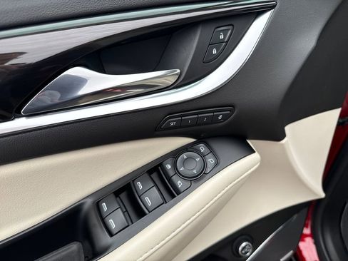 Certified 2023 Buick Enclave Premium image 16