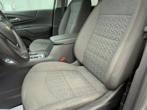 Used 2023 Chevrolet Equinox LT w/ Driver Convenience Package AWD/4WD image 15