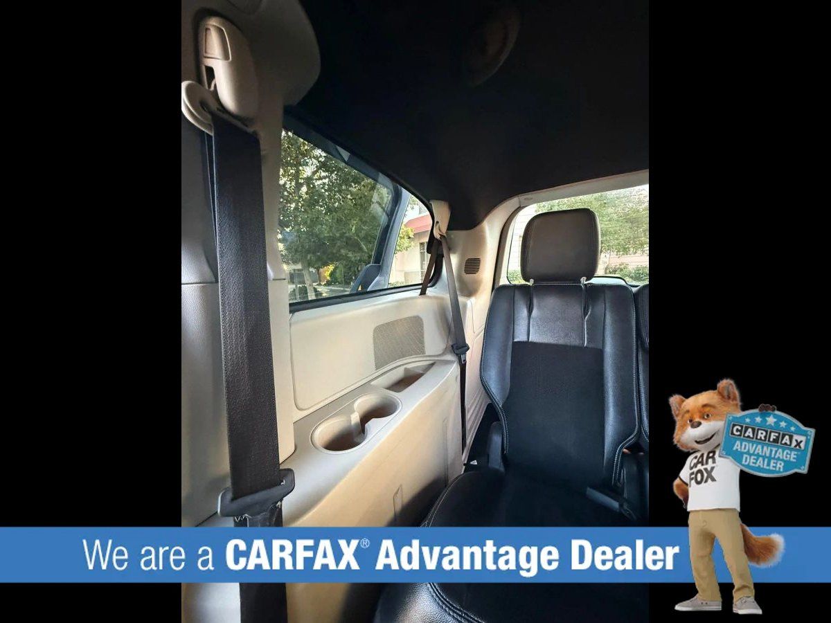 Used 2018 Dodge Grand Caravan SXT FWD image 50