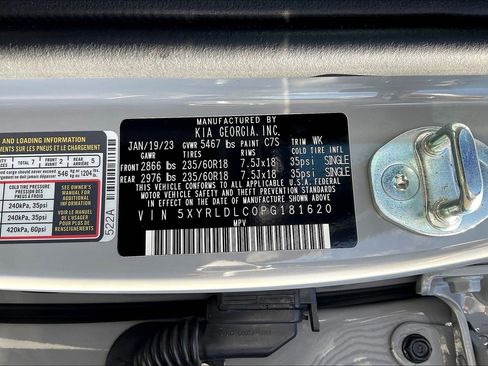 Used 2023 Kia Sorento S w/ Panoramic Sunroof Package image 19