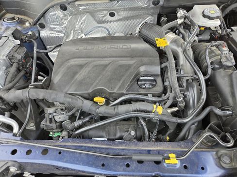 Used 2024 Chevrolet Trax LS w/ LS Convenience Package FWD image 23