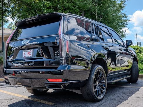 Used 2024 Cadillac Escalade Sport w/ LPO, ONYX Package AWD/4WD image 31