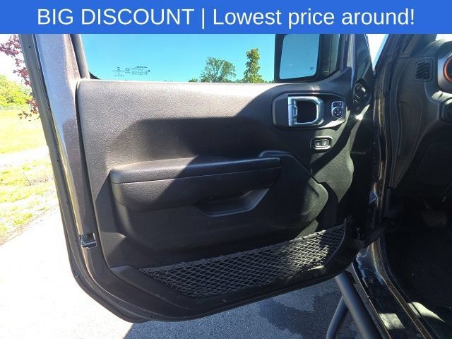Used 2021 Jeep Gladiator Mojave AWD/4WD image 22
