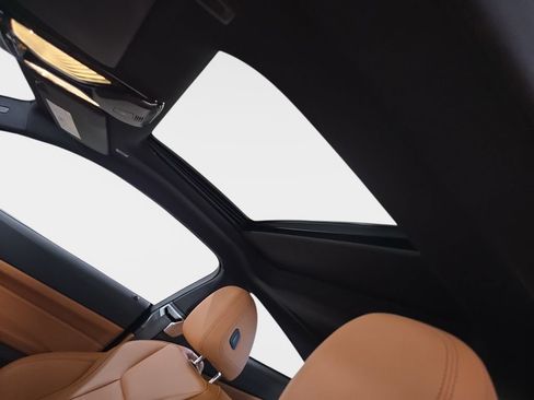 Used 2024 BMW 430i Coupe w/ Convenience Package RWD image 26