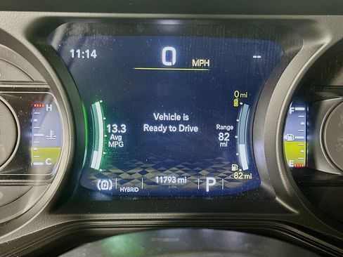 Used 2024 Jeep Wrangler Unlimited AWD/4WD image 19
