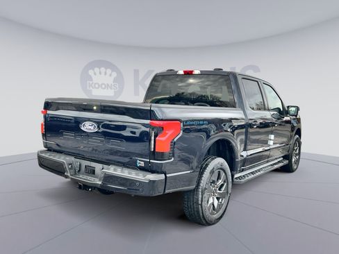 New 2025 Ford F150 Lightning Flash image 7