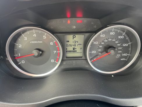 Used 2018 Subaru Forester 2.5i Premium w/ All-Weather Package AWD/4WD image 13