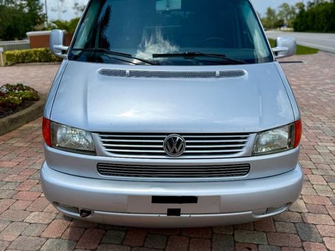 Used 2003 Volkswagen Eurovan MV image 4