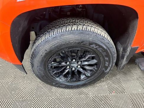 Used 2022 Chevrolet Colorado Z71 w/ Trail Boss Package image 10