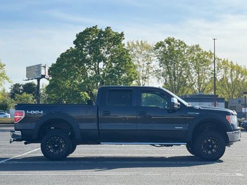 Used 2013 Ford F150 XLT w/ Mid Equipment Group AWD/4WD image 8