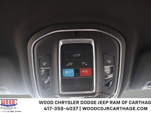 Used 2023 Jeep Grand Cherokee Trailhawk AWD/4WD image 12