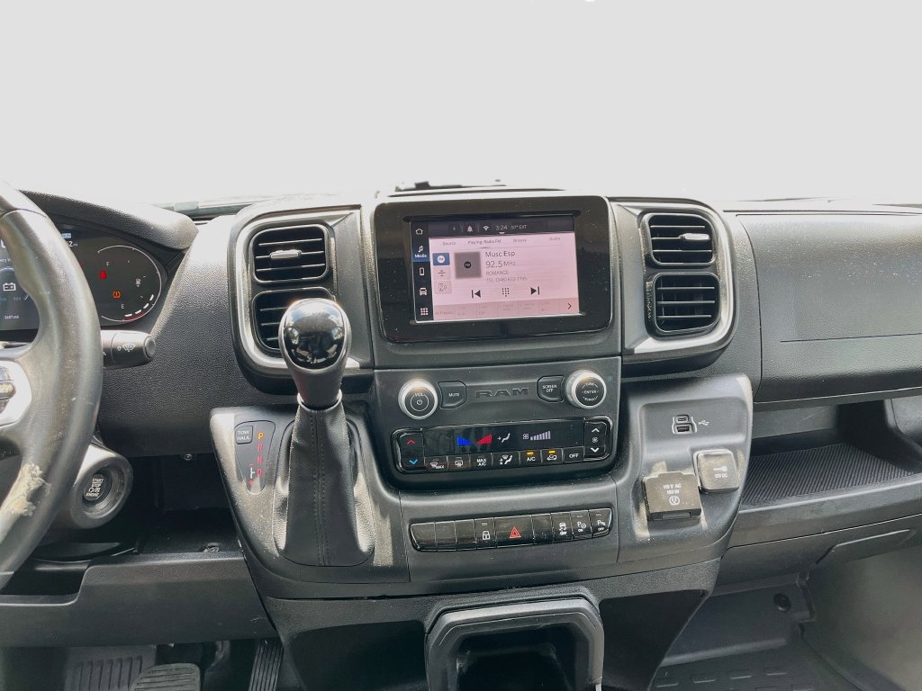 Used 2025 RAM ProMaster 2500 w/ Quick Order Package 22G SLT FWD image 14