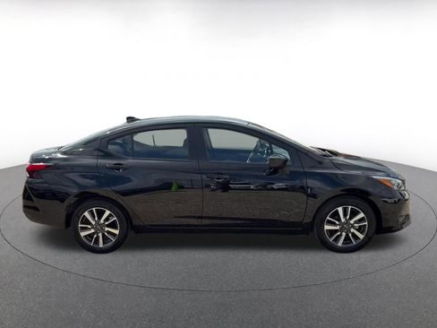 Used 2025 Nissan Versa SV FWD image 13