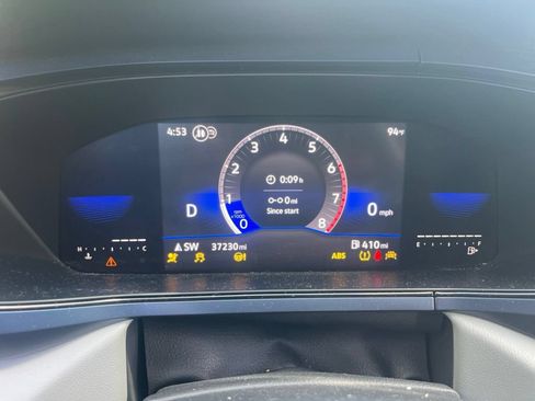 Used 2022 Volkswagen Taos SE FWD image 11