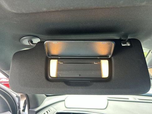 Used 2024 Chevrolet Traverse LT image 35