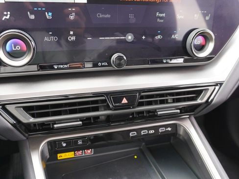 Certified 2024 Lexus TX 350 AWD w/ Captains Chair Package image 18