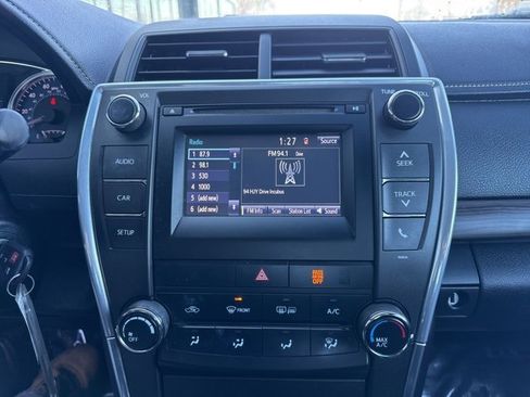 Used 2017 Toyota Camry LE image 13