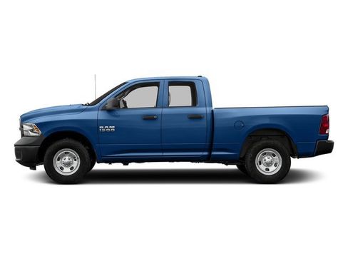 Used 2017 RAM 1500 Express AWD/4WD image 3