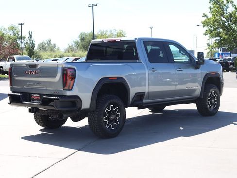 New 2026 GMC Sierra 2500 AT4X AWD/4WD image 6