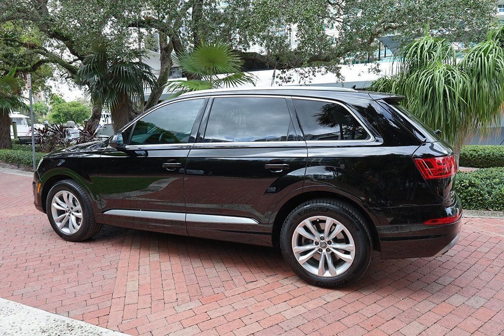 Used 2019 Audi Q7 3.0T Premium Plus AWD/4WD image 4