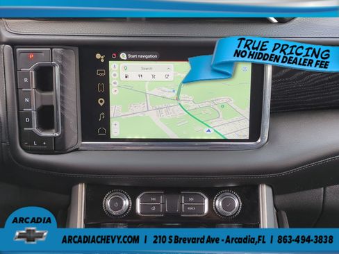 Used 2023 GMC Yukon XL Denali AWD/4WD image 18