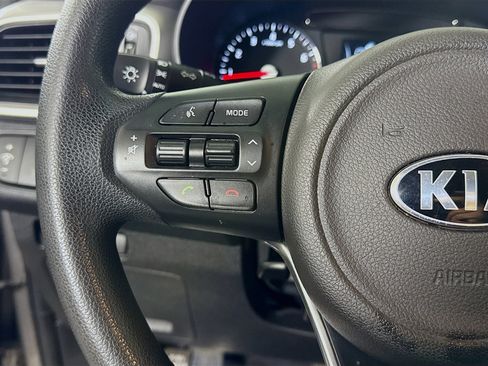 Used 2018 Kia Sorento LX image 14