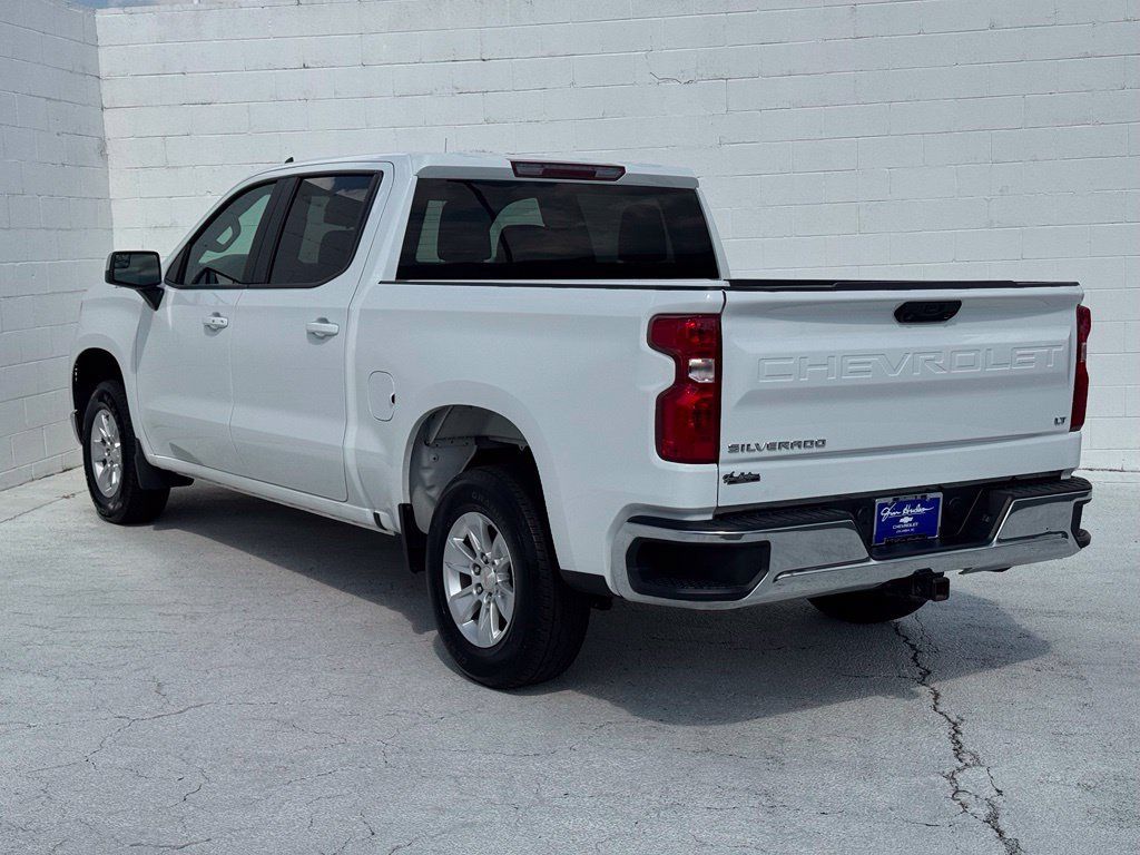 Used 2025 Chevrolet Silverado 1500 LT RWD image 11