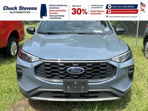 Used 2025 Ford Escape ST-Line FWD image 3