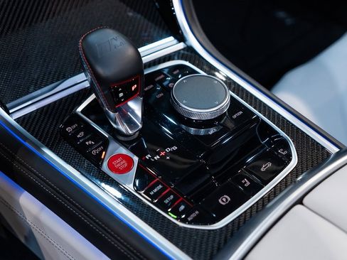 Used 2024 BMW M8 Competition image 30