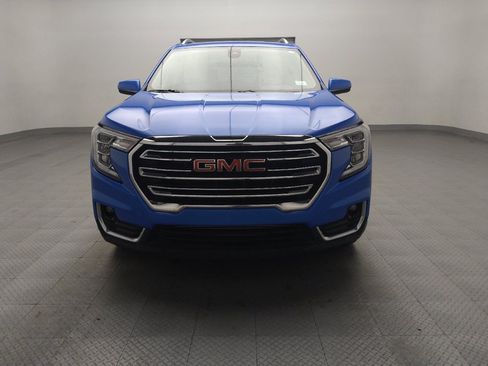 Used 2024 GMC Terrain SLT FWD image 15