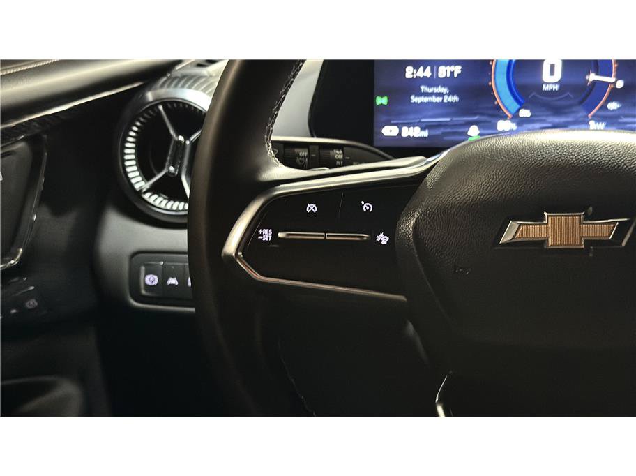 Used 2024 Chevrolet Blazer EV LT AWD/4WD image 33