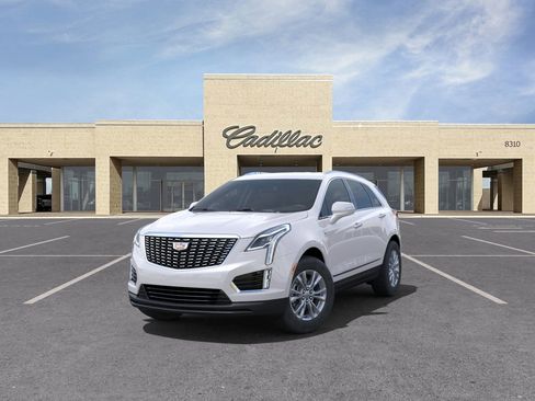 New 2025 Cadillac XT5 Luxury image 8