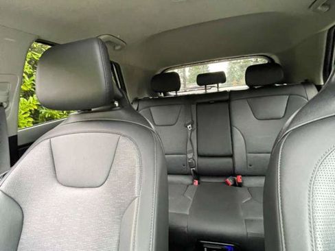 Used 2023 Kia Niro Wave w/ Wave Preserve Package FWD image 16
