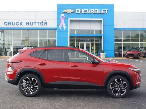 New 2026 Chevrolet Trax RS image 1