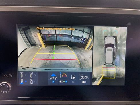 Used 2025 Toyota Sequoia SR5 image 43