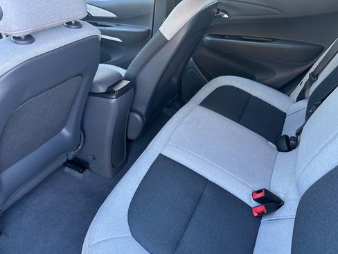 Used 2021 Chevrolet Bolt LT image 15