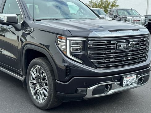 Certified 2023 GMC Sierra 1500 Denali Ultimate AWD/4WD image 5