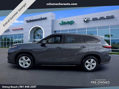 Used 2021 Toyota Highlander LE