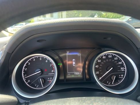 Used 2024 Toyota Camry LE w/ Convenience Package FWD image 22