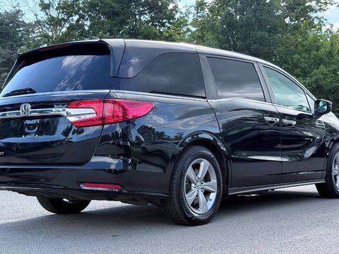 Used 2018 Honda Odyssey EX image 13