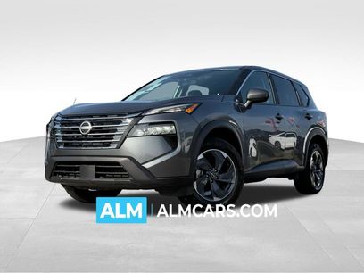 Used 2025 Nissan Rogue SV