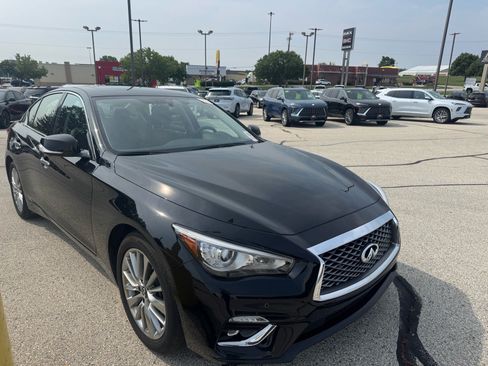 Used 2024 INFINITI Q50 Luxe AWD/4WD image 3