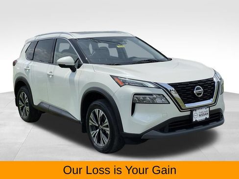 Certified 2023 Nissan Rogue SV w/ SV Premium B Package AWD/4WD image 3