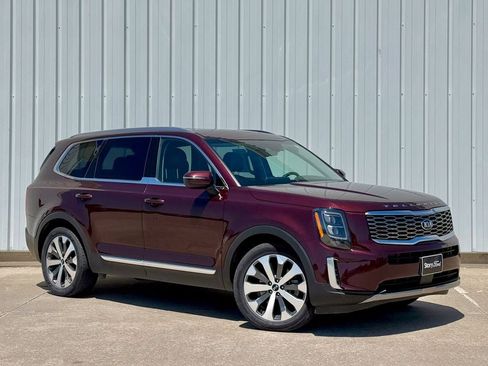 Used 2021 Kia Telluride EX w/ EX Premium Package AWD/4WD image 8
