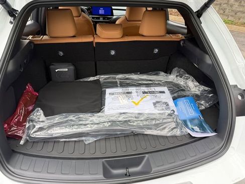 New 2026 Lexus UX 300h AWD image 20