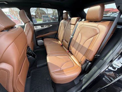 Used 2023 Lincoln Nautilus Reserve w/ Equipment Group 202A image 29