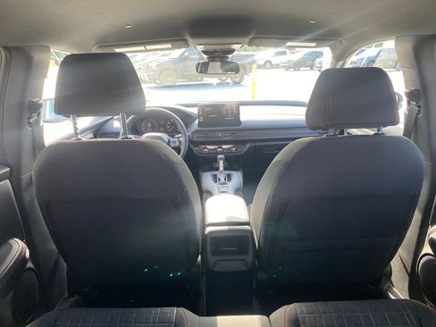 New 2026 Honda HR-V Sport image 12