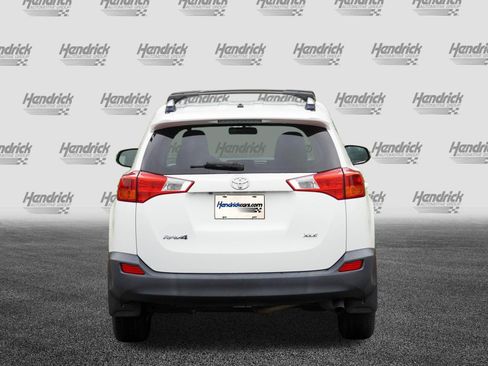 Used 2013 Toyota RAV4 XLE FWD image 7